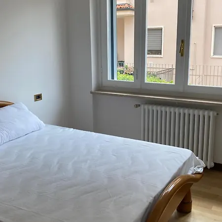 홈스테이 La Villa Regal