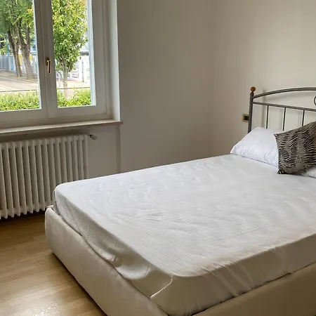 Séjour chez l'habitant La Villa Regal Brescia